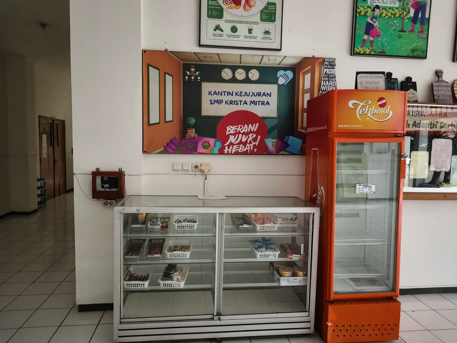 Kantin Kejujuran