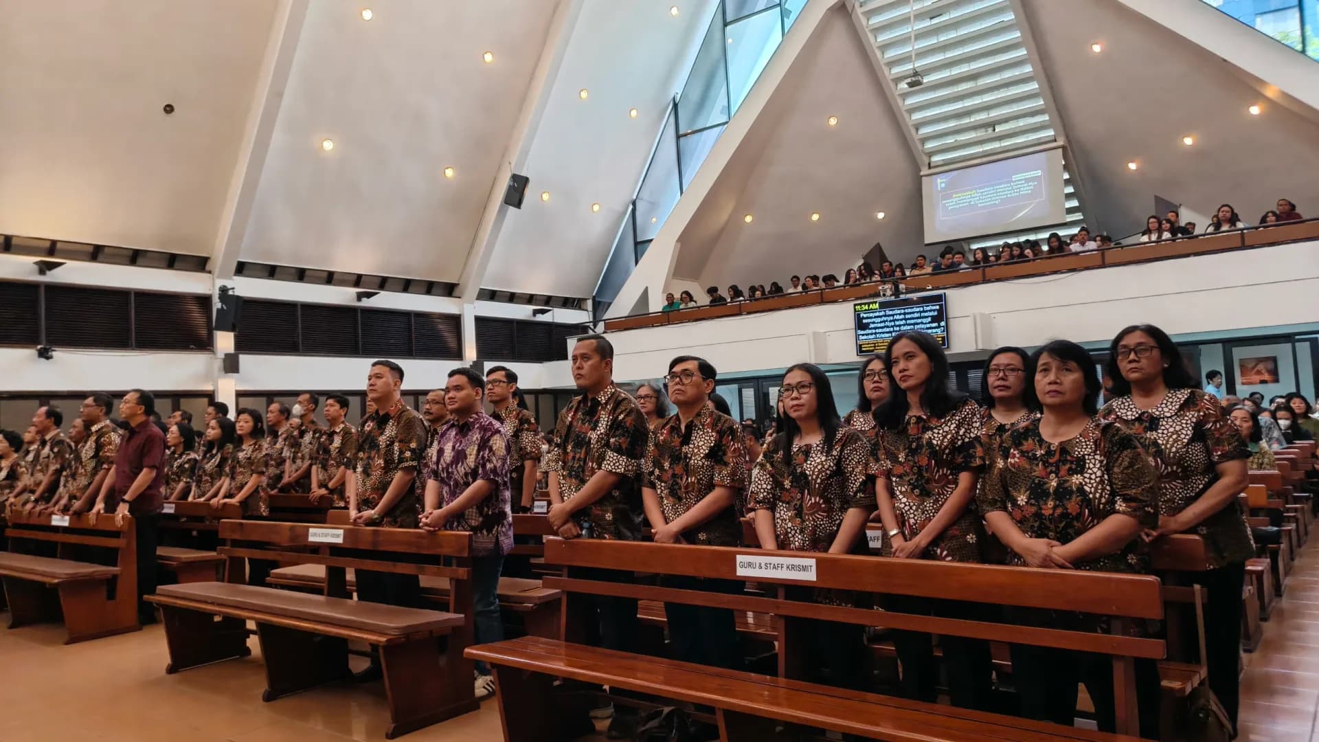 Ibadah Pengukuhan Guru di GKI Beringin