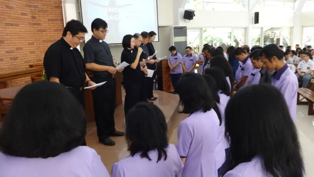 Christ-centered Education Header