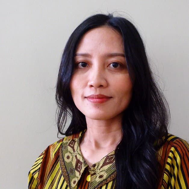 R. Fitriana